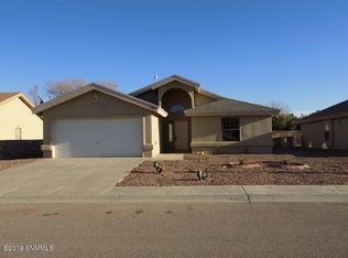 103 Desert Willow Dr, Sunland Park, NM 88008