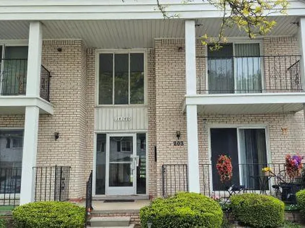 14140 Merriweather St, Sterling Heights, MI 48312
