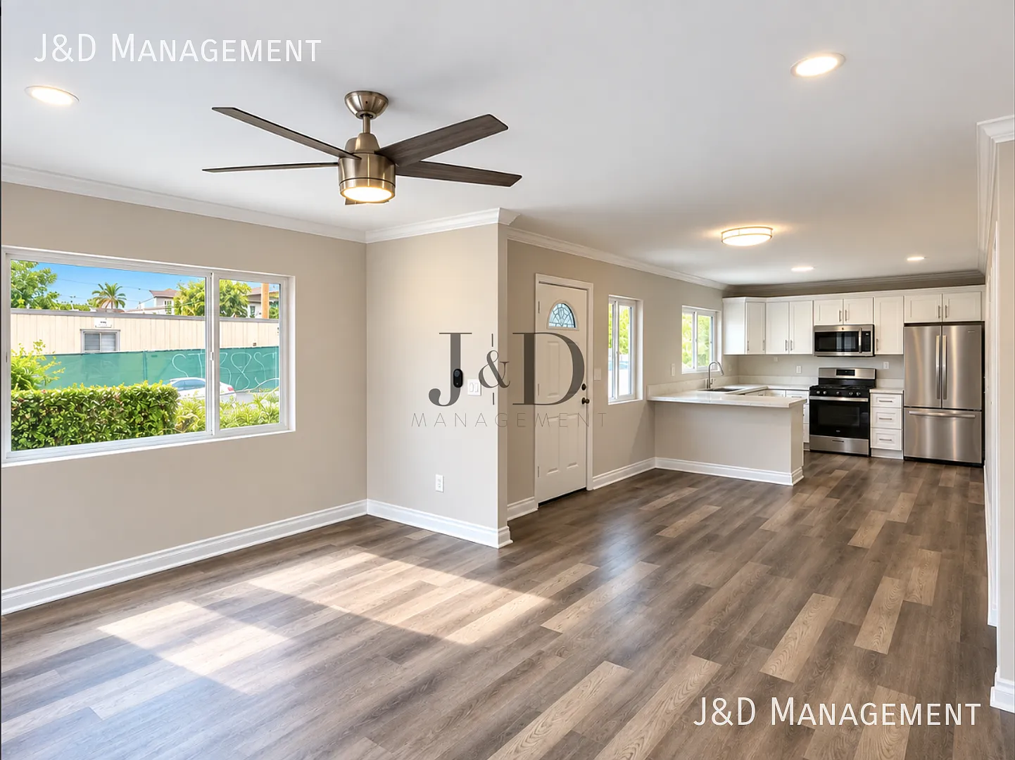 Modern 3BR/2BA Home with Private Yard & Upgraded Kitchen — Photo 1