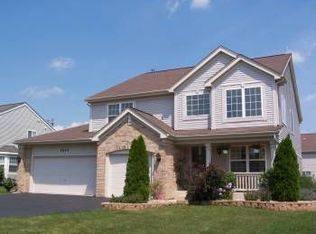 1634 Rosehall Ln, Elgin, IL 60123