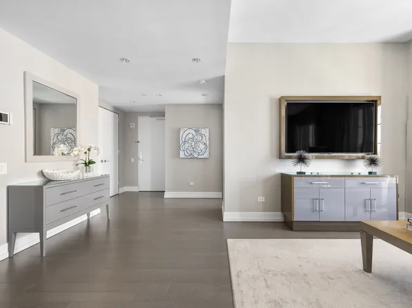 70 Charlton Street image 7 of 17