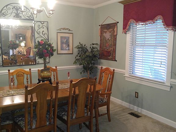 5th image of 2403 Sparre Dr