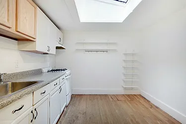 Rented by Level Group