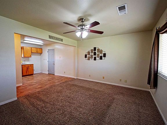 2nd image of 10820 Shasta Blvd