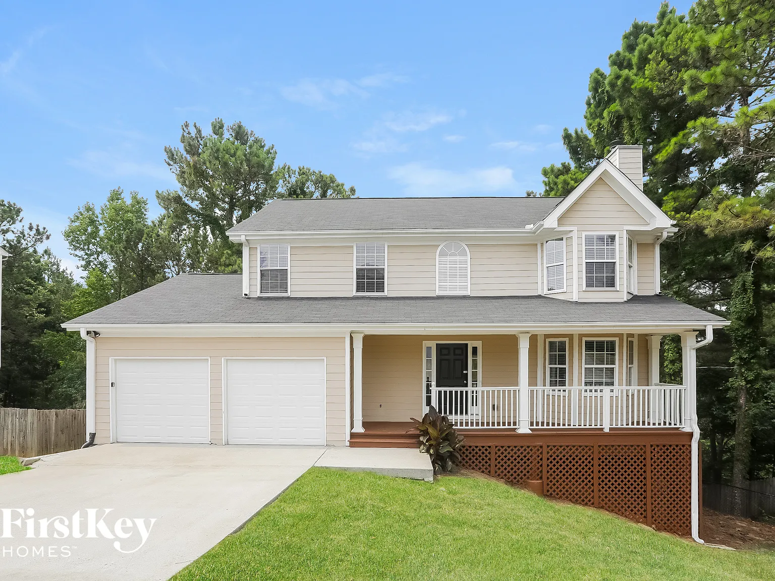 3 bed, 3.5 bath, 3104 sqft, $2,590 — Photo 1