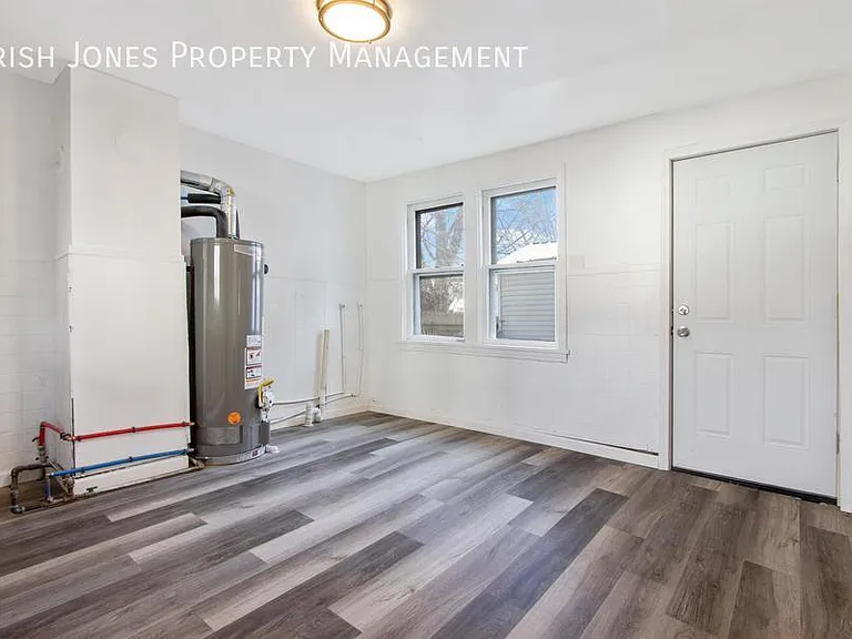 35 Benzinger St #1 — Photo 3