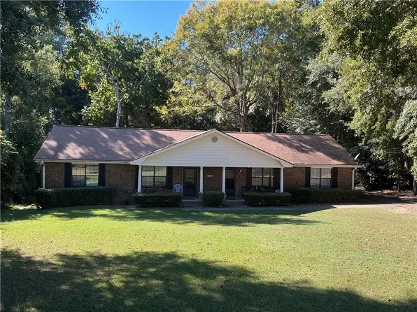 3163 Dove Ct, Snellville, GA 30078