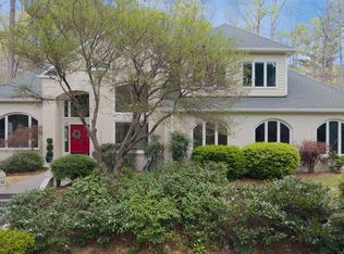 221 Chesley Ln, Chapel Hill, NC 27514