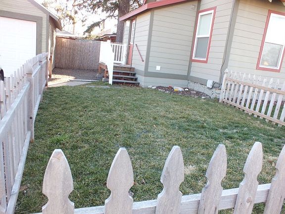 3rd image of 1320 W Knox Ave