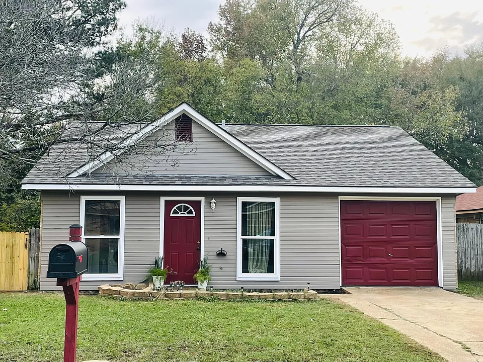3605 Andrea St