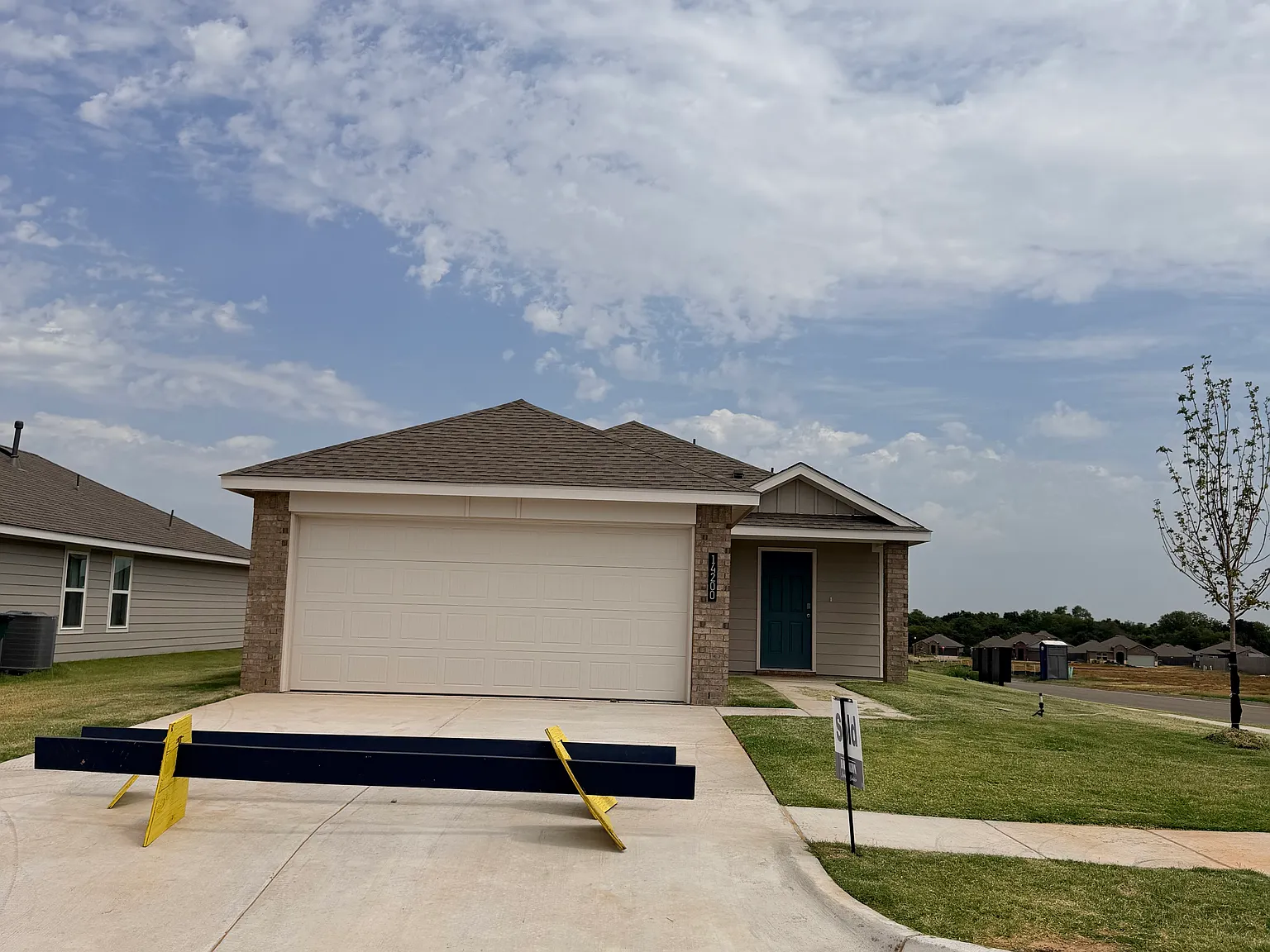 4 bed, 1573 sqft, $1,800 — Photo 2
