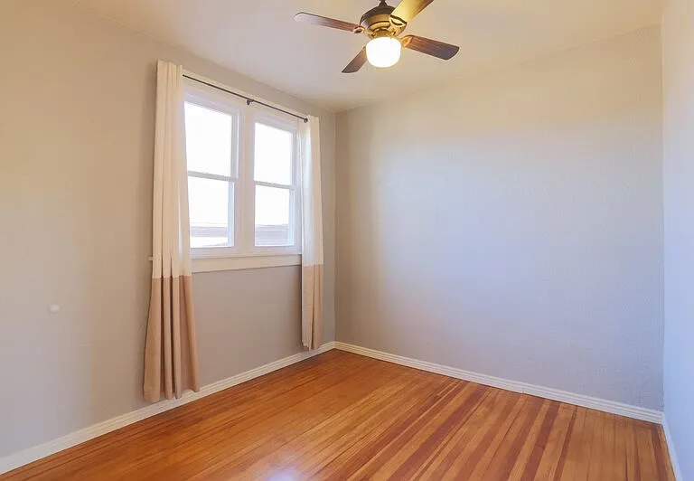 2817 Kearney St — Photo 12