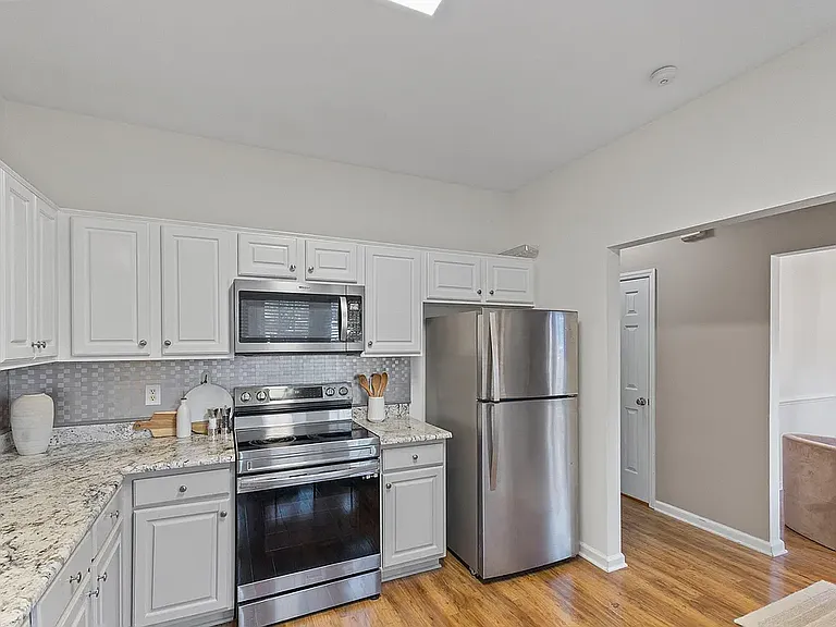 5403 Picket Fence Ln — Photo 9