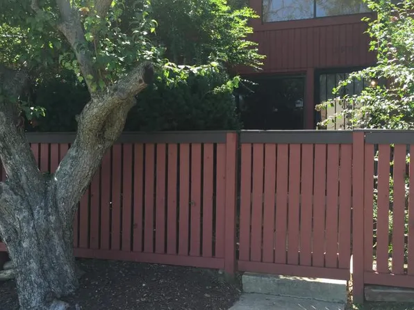 3936 Woodhue Pl, Alexandria, VA 22309