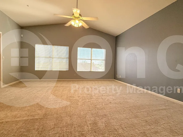 9405 E Presidio Rd — Photo 19