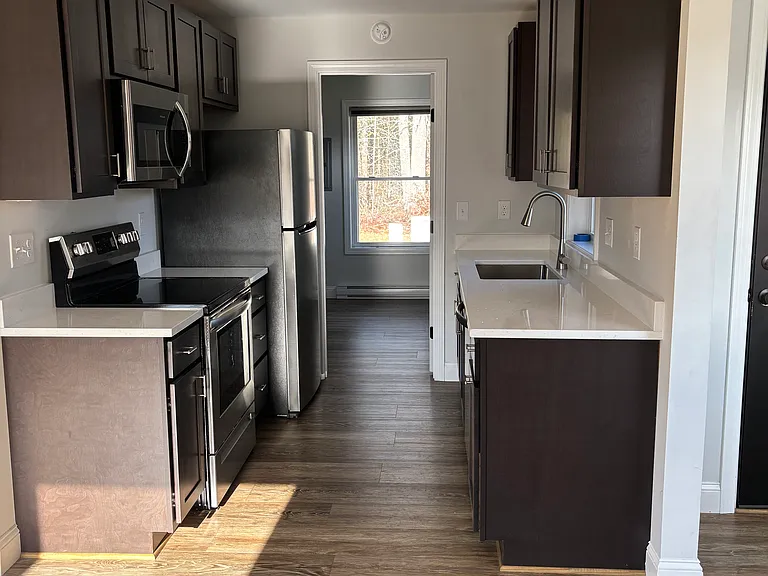 15 Azalea Dr — Photo 6