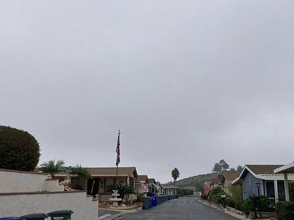 2nd image of 909 Richland Rd Space 131