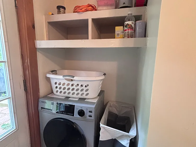 Brand new washer dryer combo no changeover required