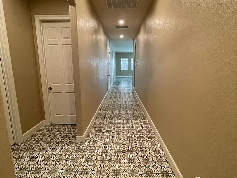 1210 Wildcat Dr — Photo 4