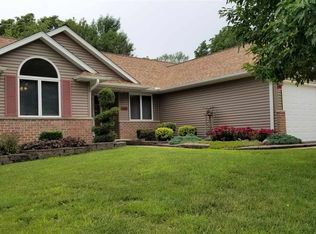 1207 26th Ave N, Clinton, IA 52732