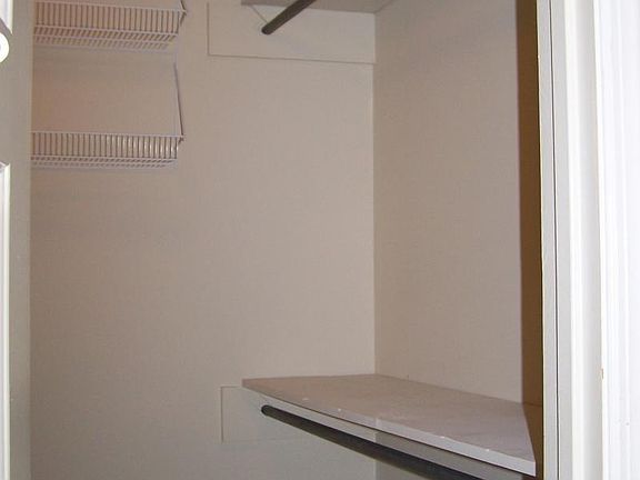 5th image of 5728 Brentwood Trce