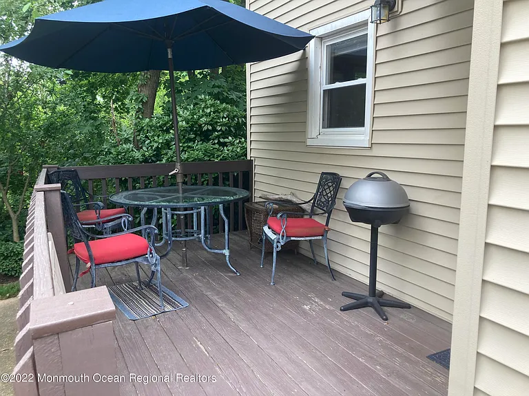 612 Campbell Ave #1 — Photo 16
