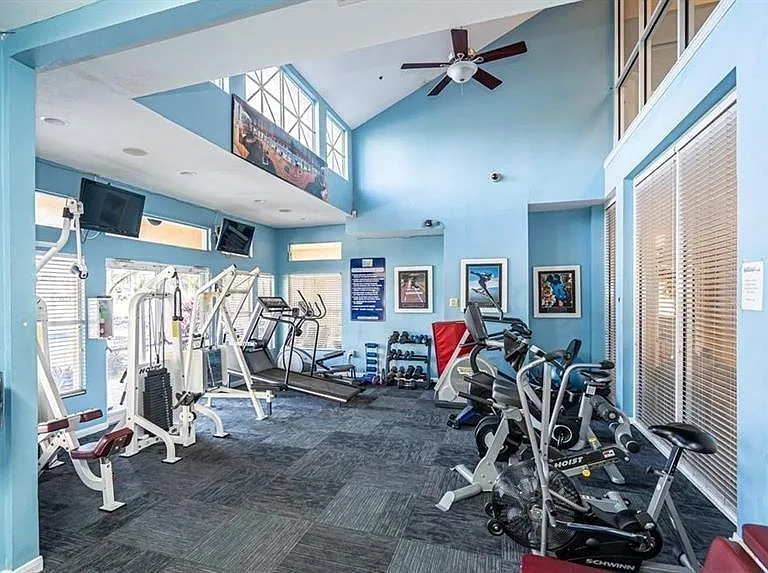 2627 NW 33rd St #2213 — Photo 23