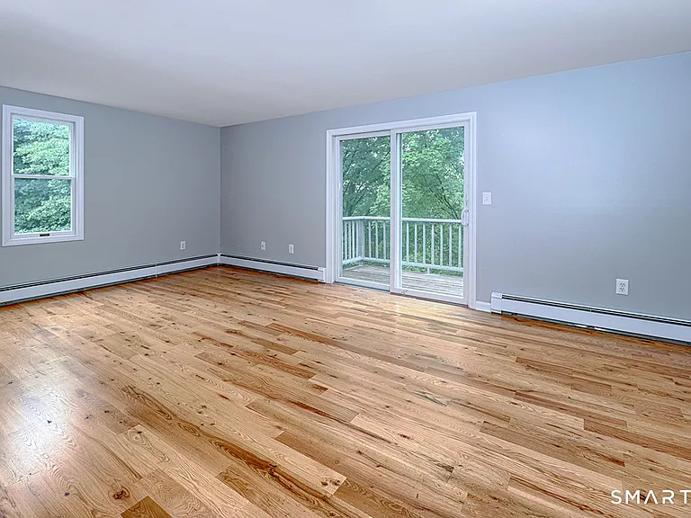 708 Black Rock Tpke — Photo 4