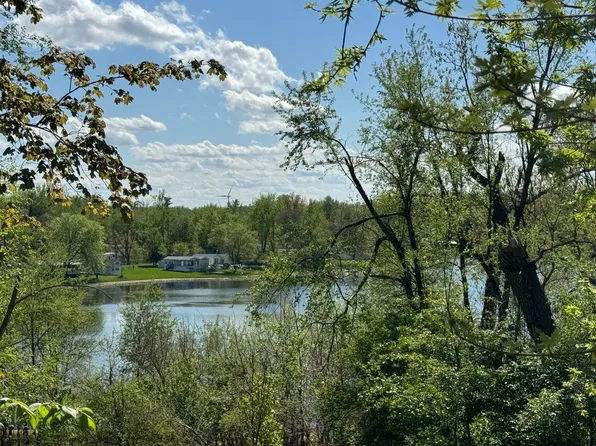 16-194 Woodhaven Lakes, Sublette, IL 61367