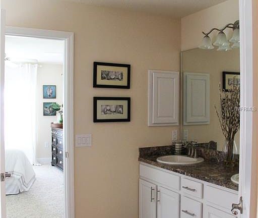 5th image of 366 Gardenia Ct