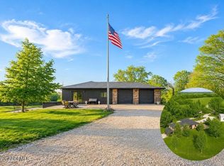 140 County Road 412, Fayette, MO 65248
