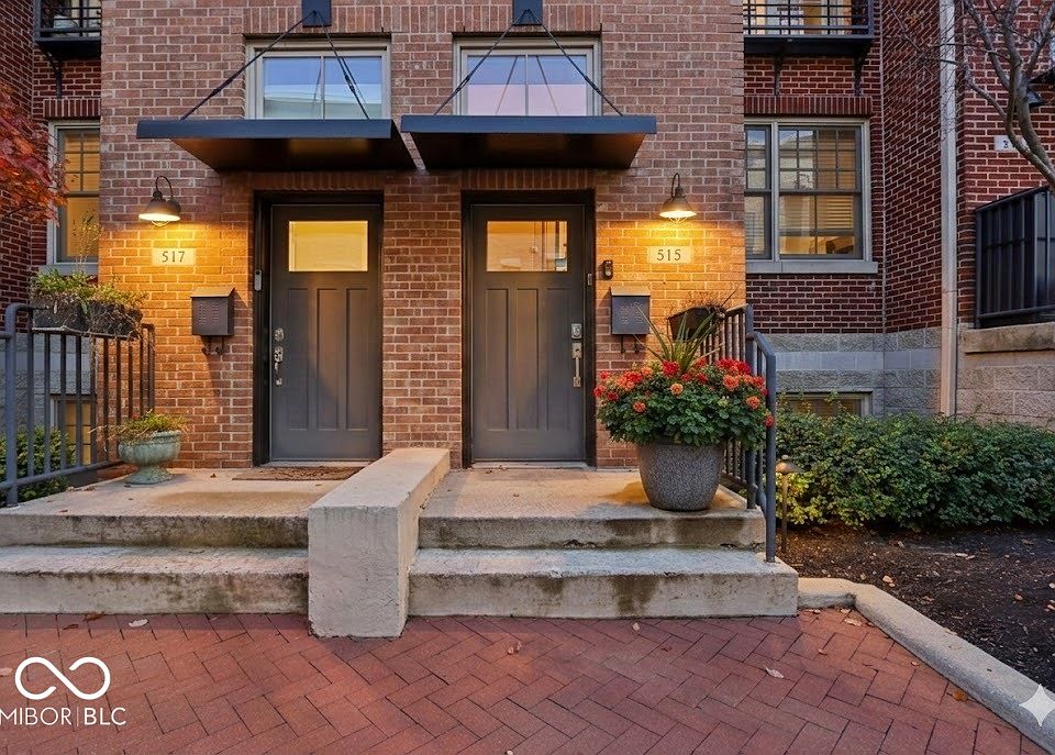 1st image of 515 Park Ave