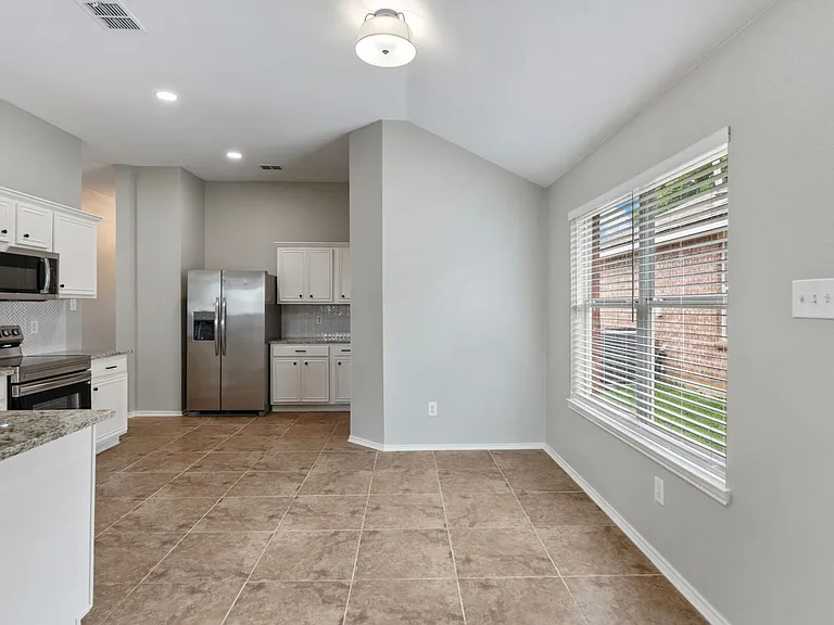 10905 Fawn Valley Dr — Photo 8
