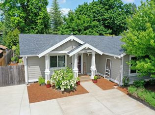 739 NW Garibaldi St, Hillsboro, OR