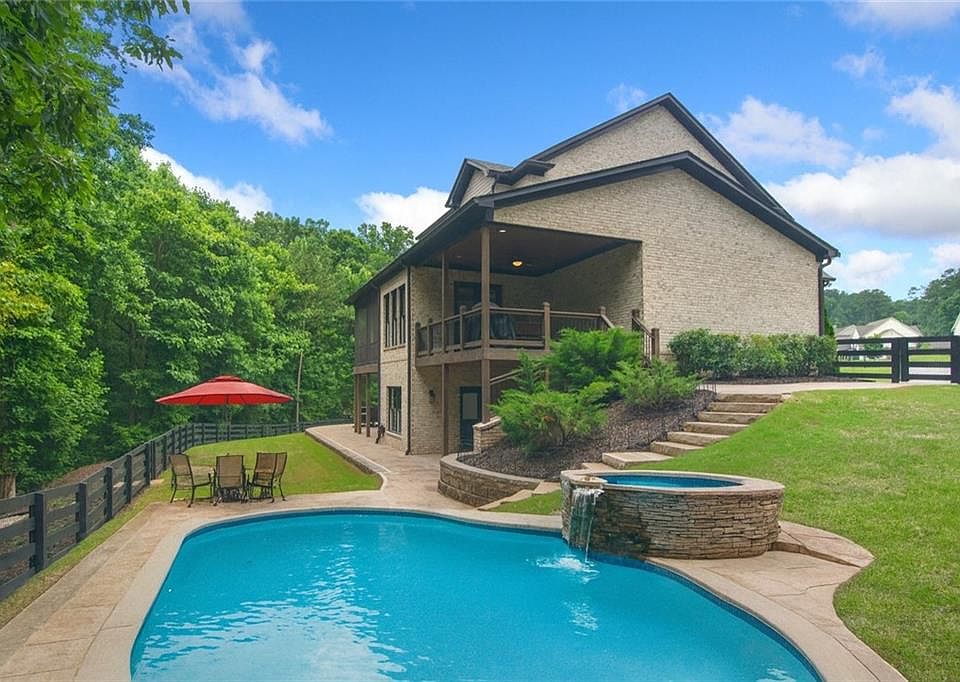 1st image of 1935 Freemanville Crossing Ct