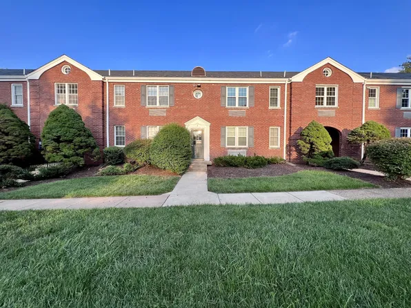 9 Auburn Ct Unit 5-9C, Alexandria, VA 22305