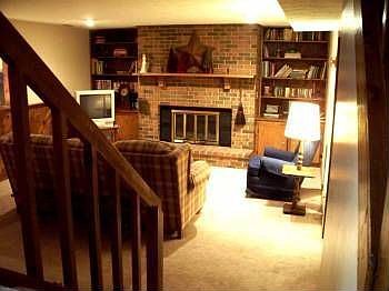 4th image of 1127 Courtland Ave