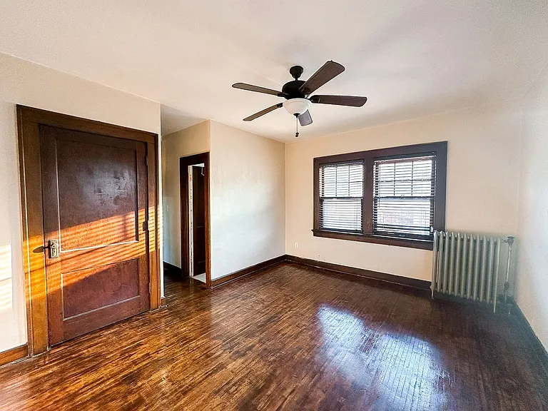5819 E Washington St #10 — Photo 4