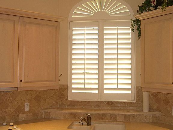 Ray Routh Kitchen