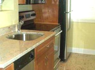 1867 Beacon St APT 3, Brookline, MA 02445