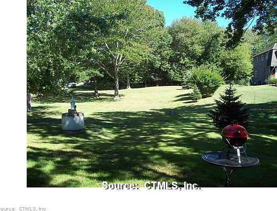 2nd image of 219 Shore Rd
