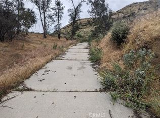 9335 Reche Canyon Rd, Colton, CA 92324
