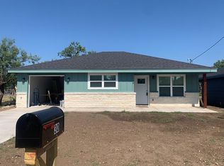 30 E 20th St, San Angelo, TX 76903