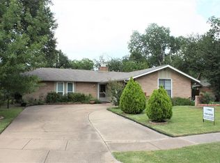 1119 Gloucester Ct N, Irving, TX 75062