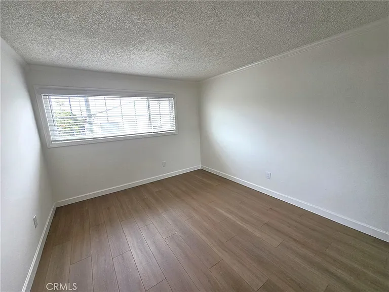 1214 Agate St #D — Photo 13