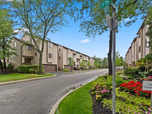 5 Kings Court, Nanuet, NY 10954