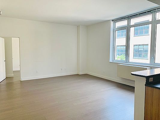 5th image of 229 W 60th St APT 2W
