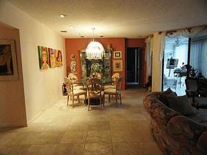 4th image of 5172 Floria Dr APT A
