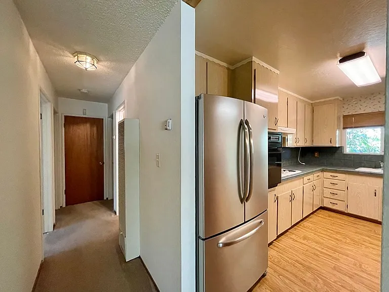 3063 Linda Vista Ave — Photo 9