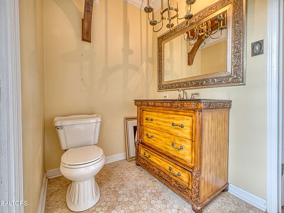 30th image of this home